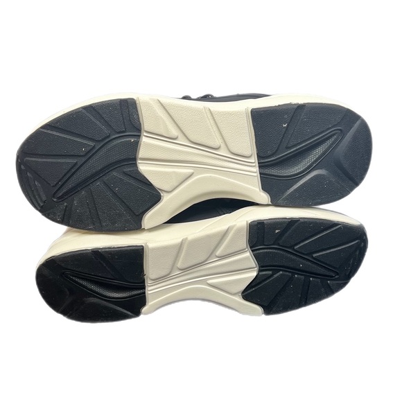 Amazon Essentials Black/Tan/Cream Unisex Kids Youth Knit Shoes Size 6 - Picture 5 of 5